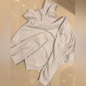 Alo Yoga Muse Crop Hoodie